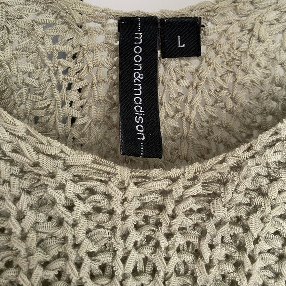 Green Knit Tank - Picture 2 of 4